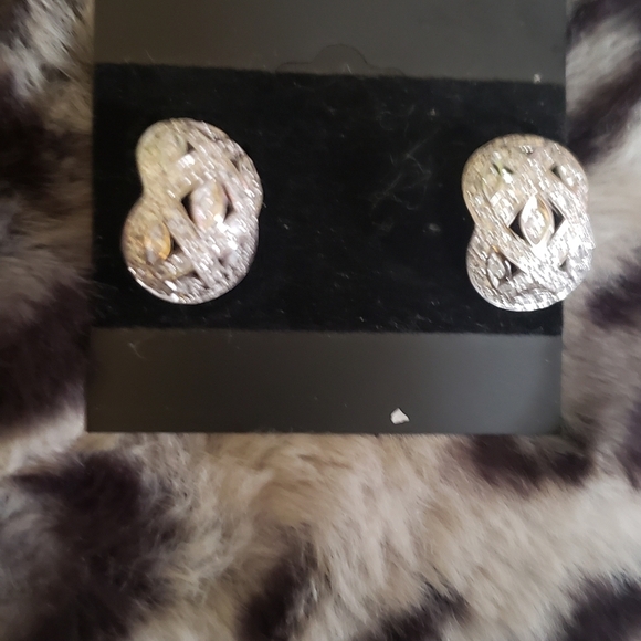 Jewelry - Sterling silver studs